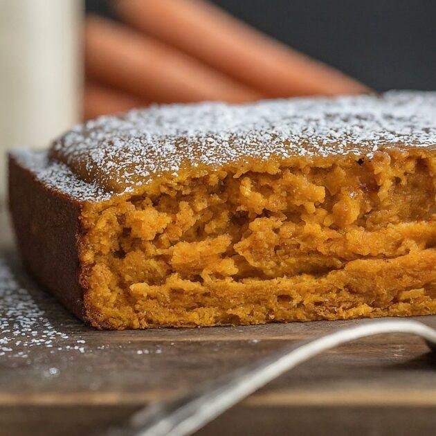 7+ Bolo de Cenoura de Liquidificador - Um Prato Versátil e Delicioso 1 Bolo de Cenoura de Liquidificador
