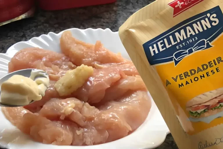 Frango com Maionese Assado no Forno: 1 Refeição Prática e Saborosa 34 Frango com Maionese Assado no Forno